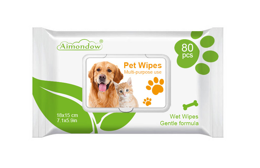 Lenços umedecidos para animais de estimação, as novas ferramentas do dono!